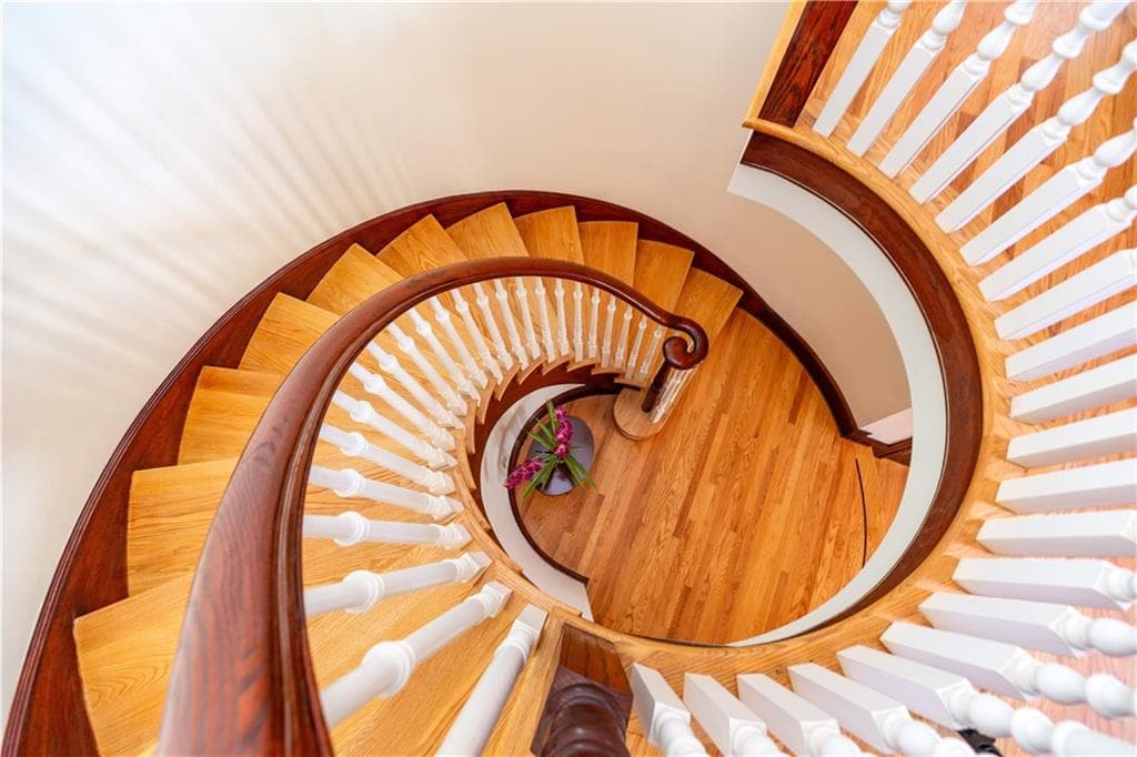 73 Nottingham Drive photo 8