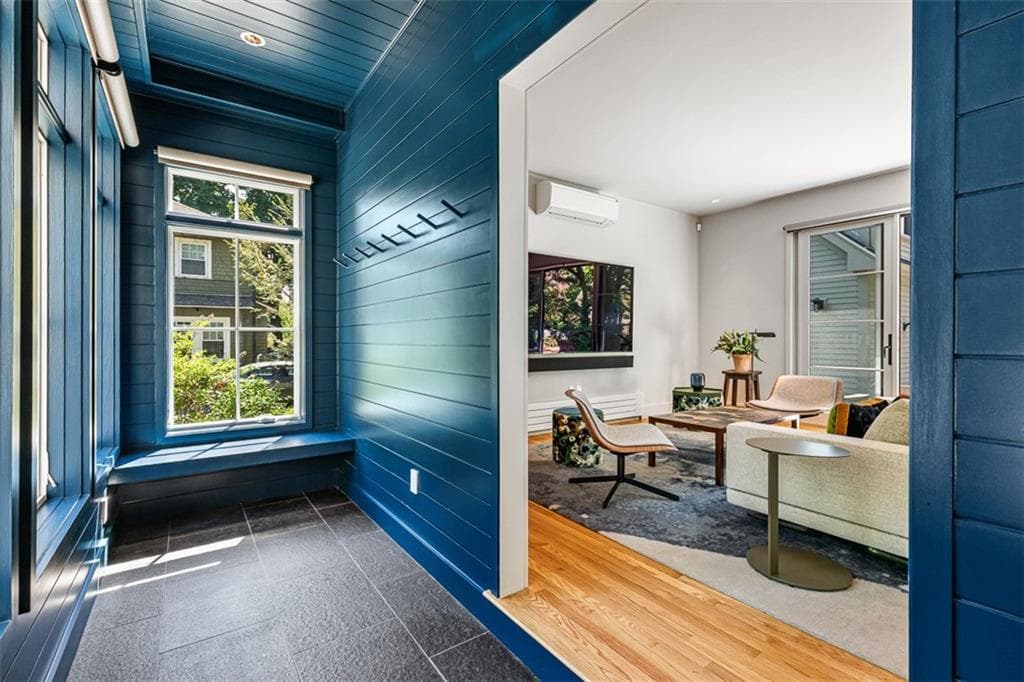 10 Pine Road photo 22