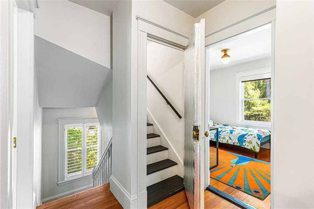 10 Pine Road photo 33