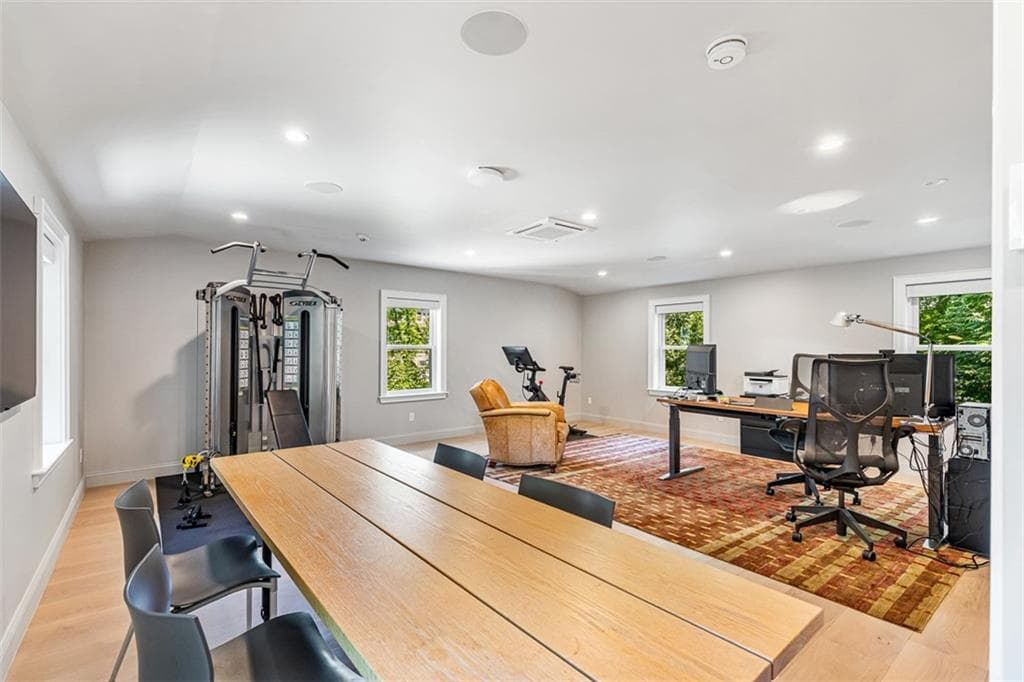 10 Pine Road photo 35