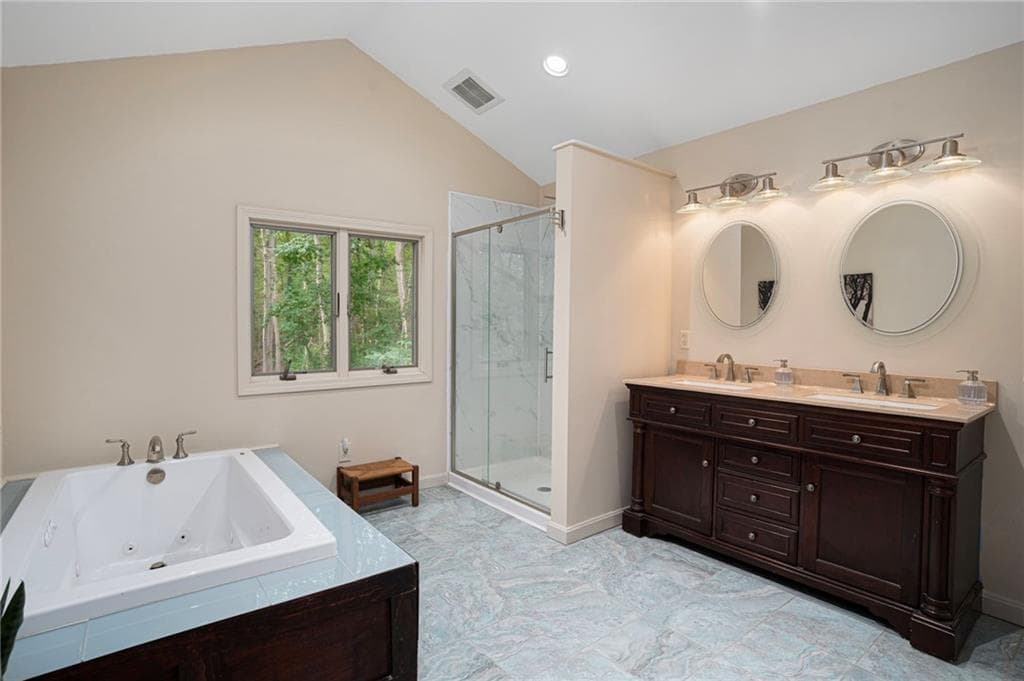 690 Major Potter Road photo 26