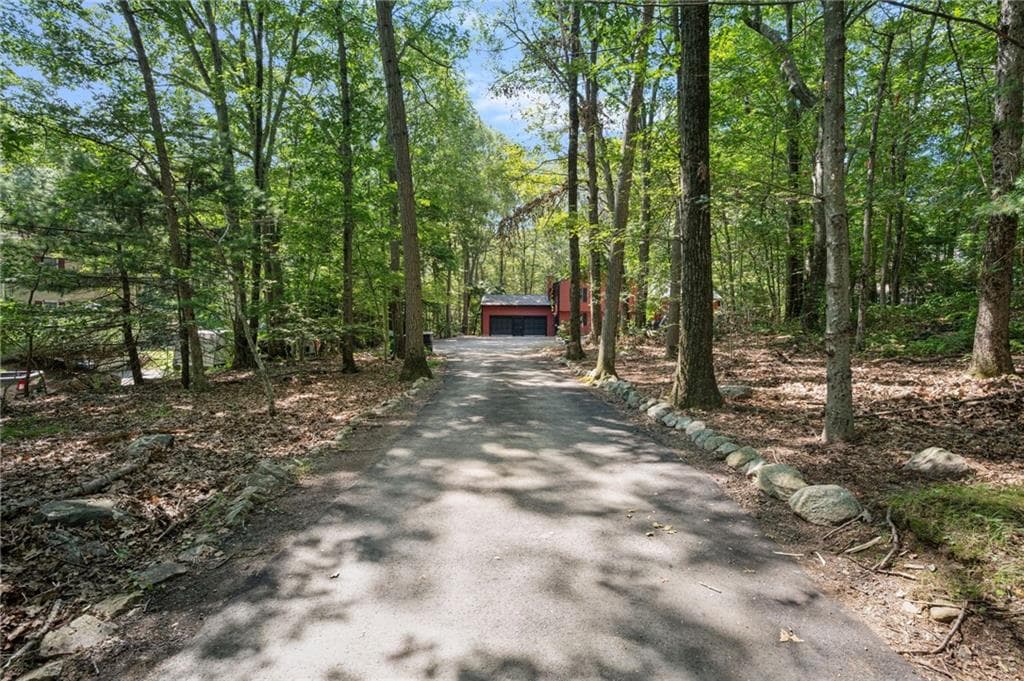 690 Major Potter Road photo 49