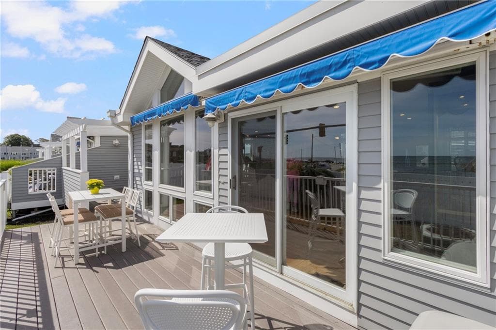 Condominium at 21 Beach Street, Narragansett, photo 37 of 48