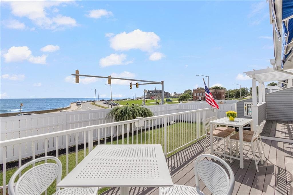 Condominium at 21 Beach Street, Narragansett, photo 39 of 48
