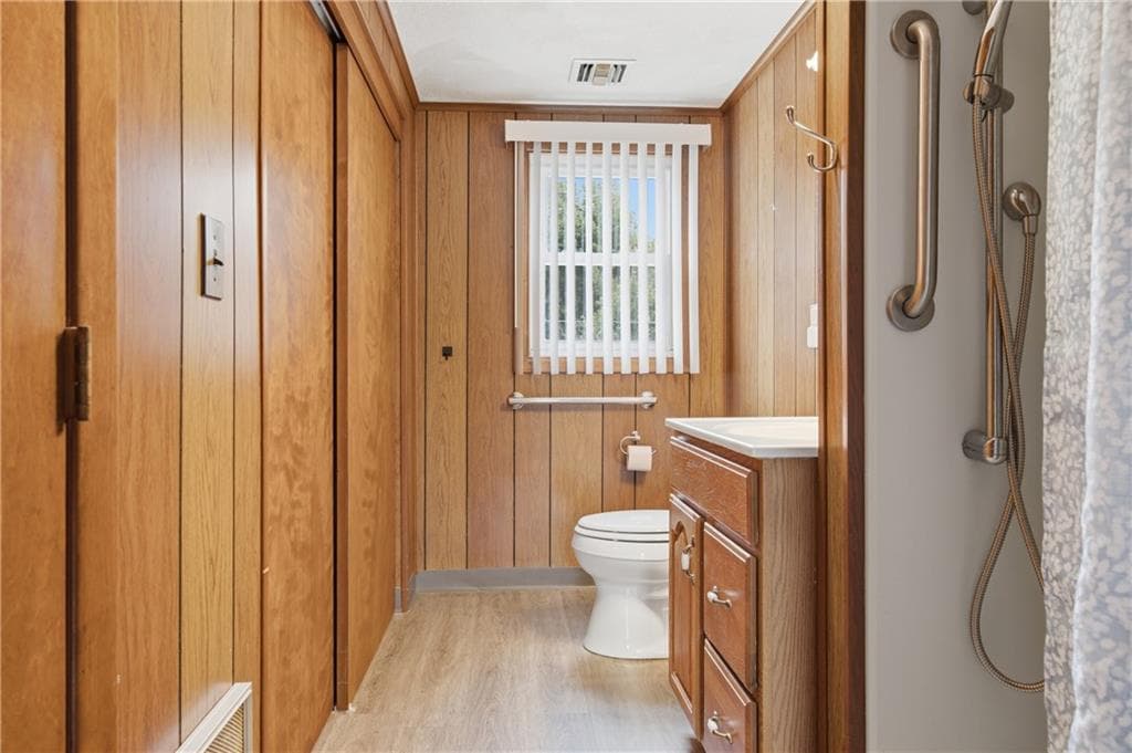 282 Ronald Avenue photo 32