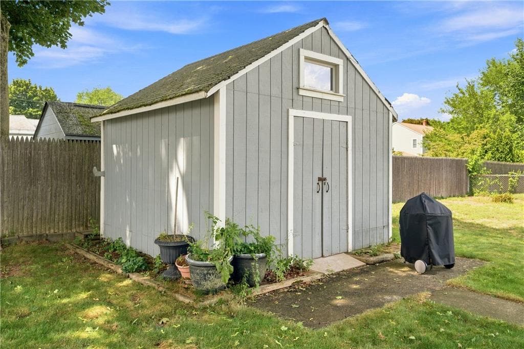 282 Ronald Avenue photo 40