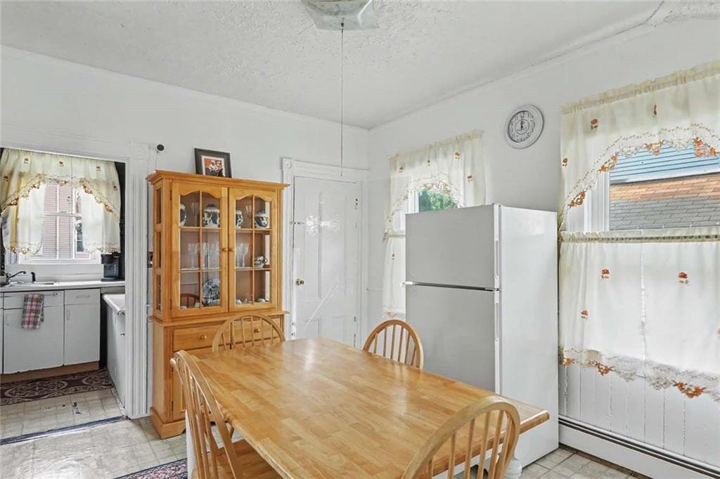 304 Indiana Avenue photo 16