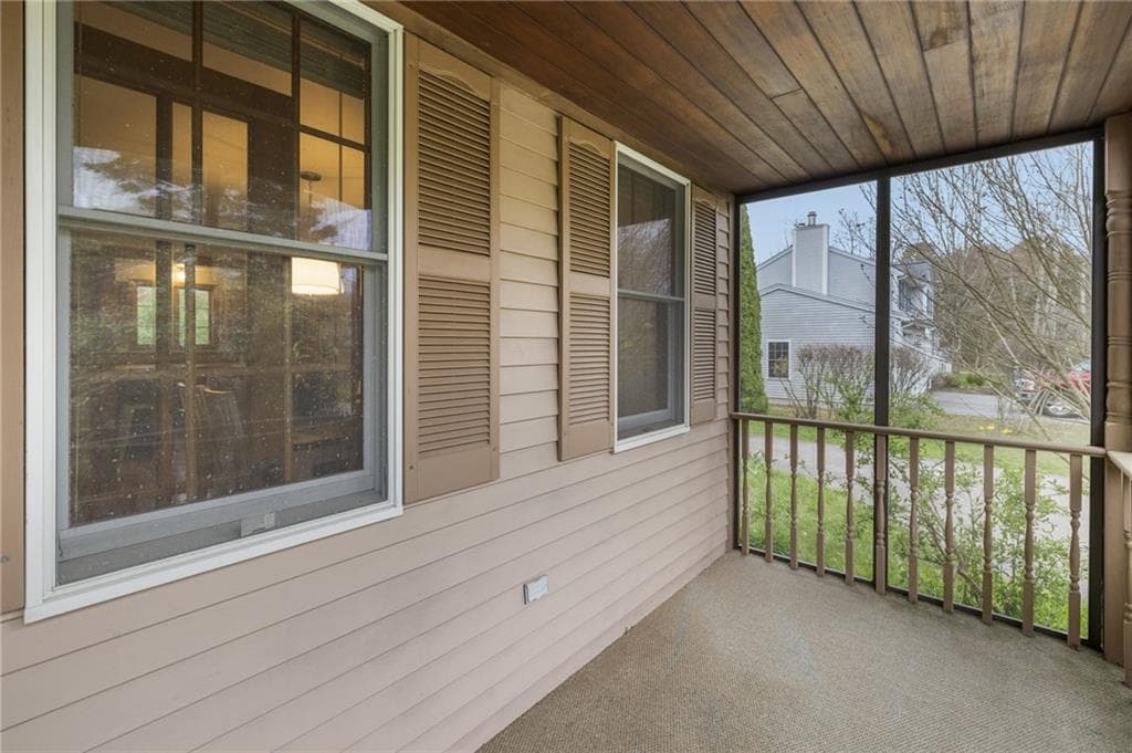 26 E Bayview Road photo 12