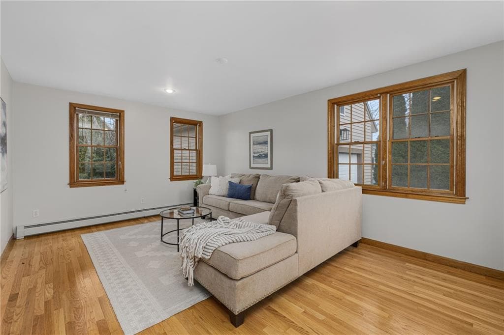 26 E Bayview Road photo 24