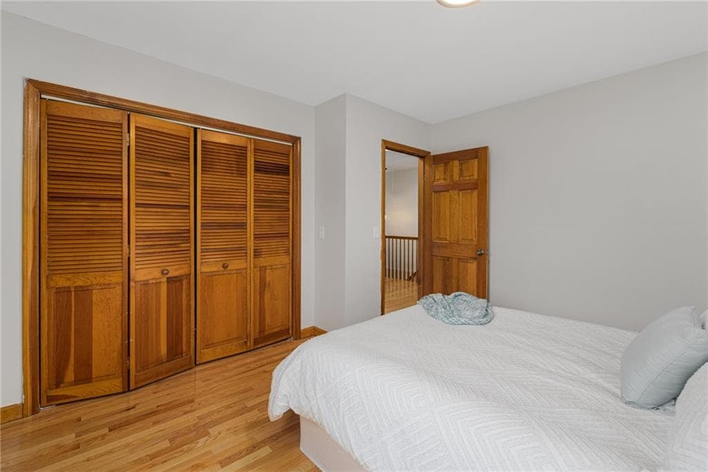 26 E Bayview Road photo 39