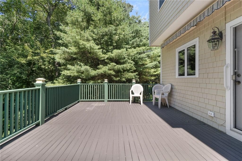 59 Sylvan Way photo 9