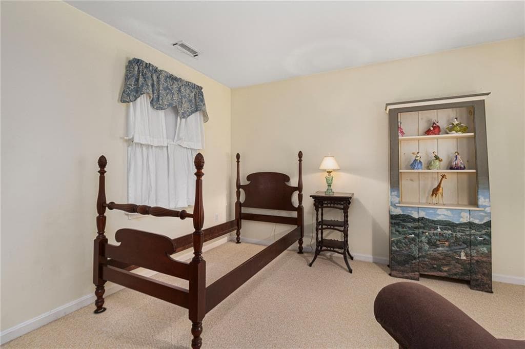 59 Sylvan Way photo 34