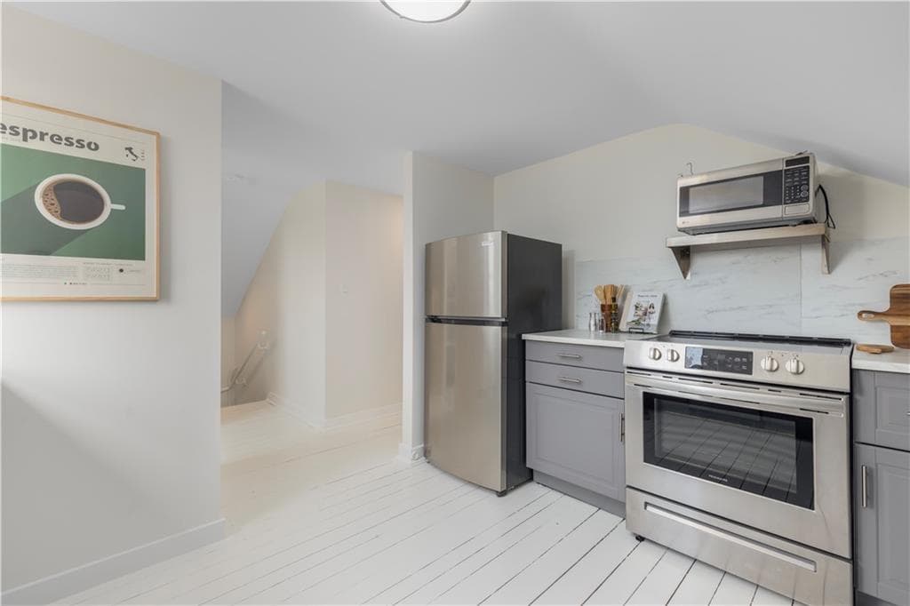 27 Dean Avenue UNIT 3 photo 14
