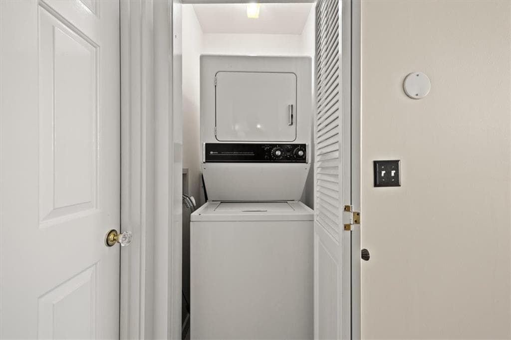 10 East Street UNIT 5 photo 35