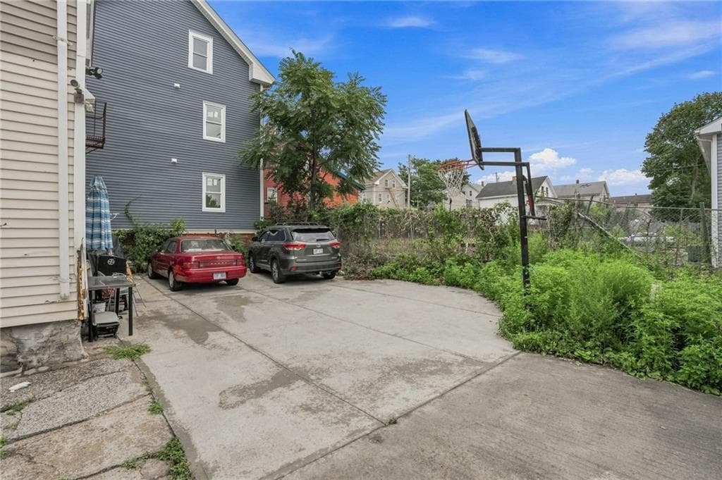 49 Steuben Street photo 43