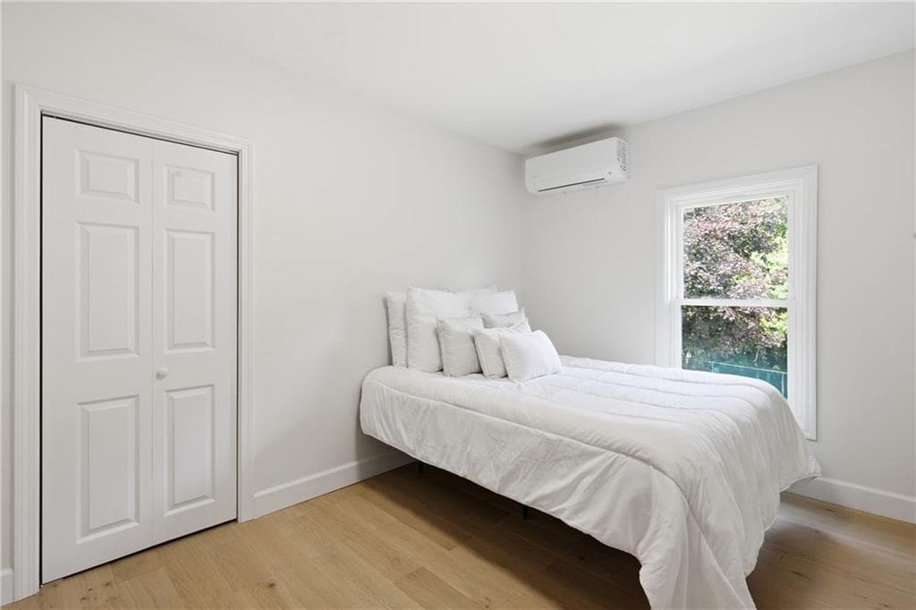 42 Park Place photo 17