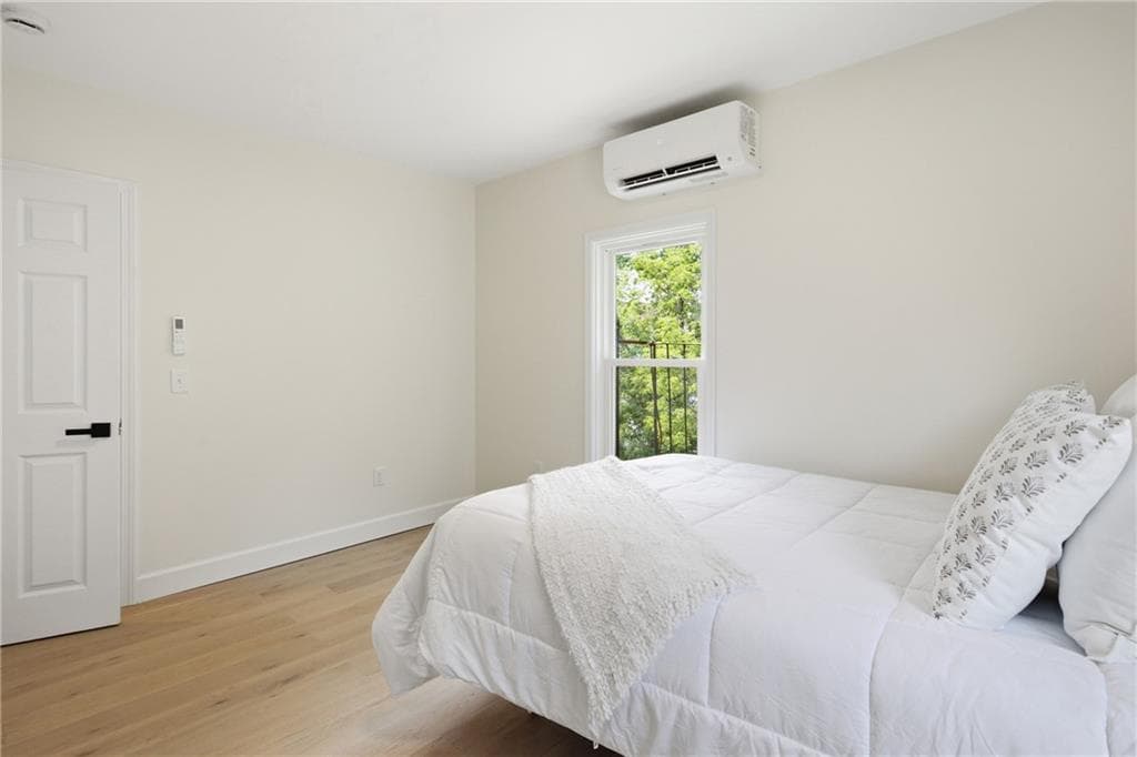 42 Park Place photo 18