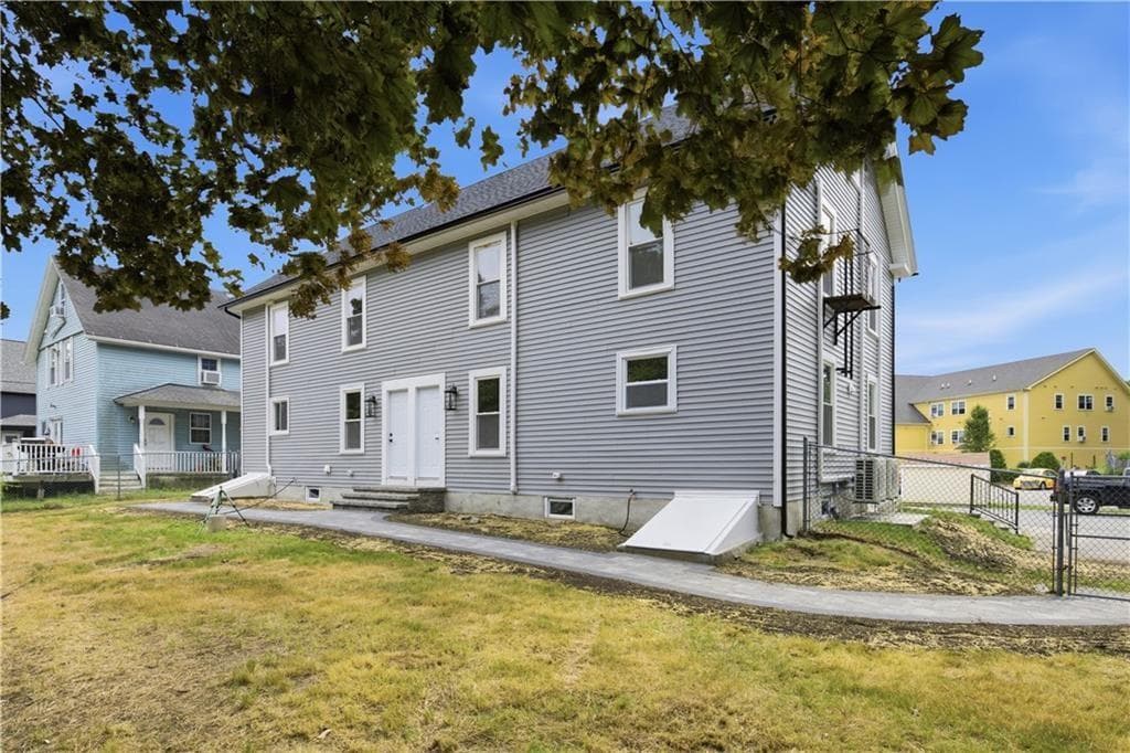 42 Park Place photo 29