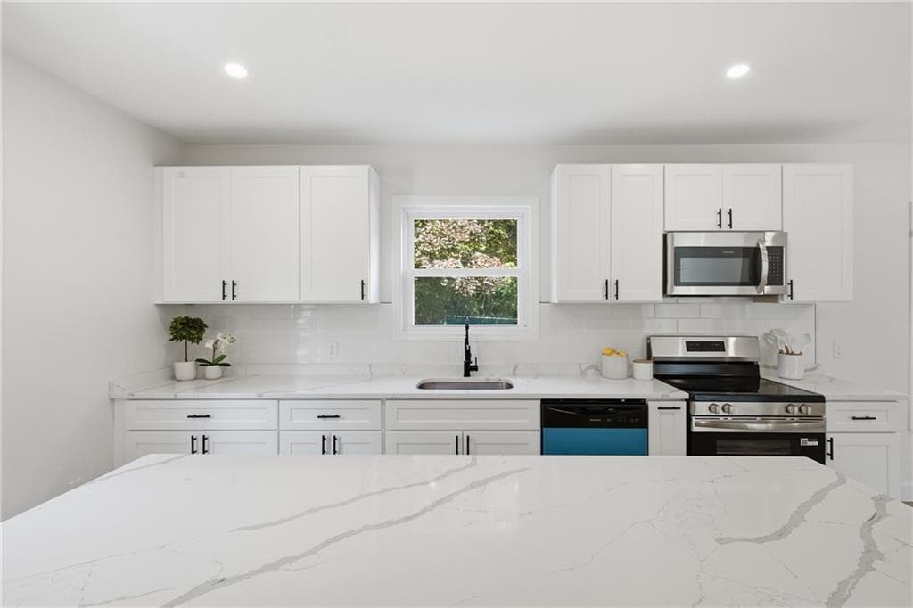 42 Park Place photo 8