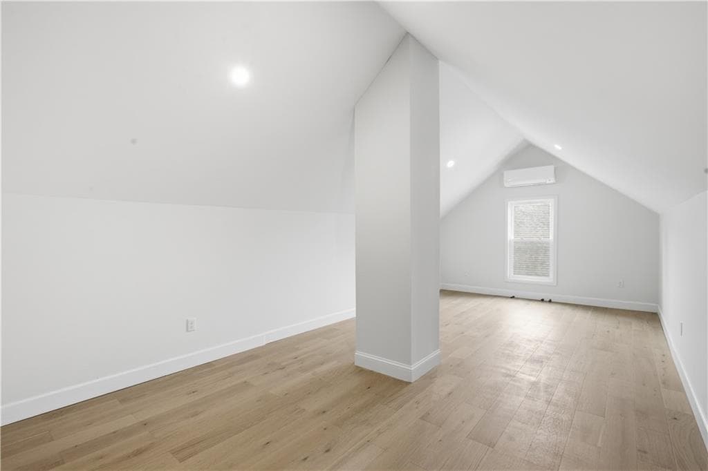 44 Park Place photo 28