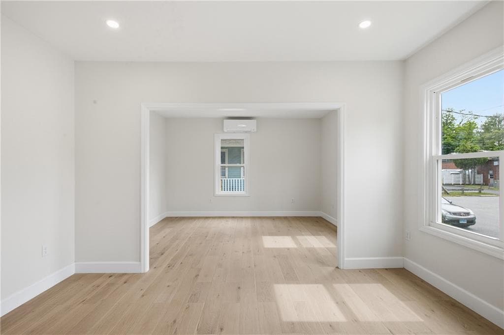 44 Park Place photo 9