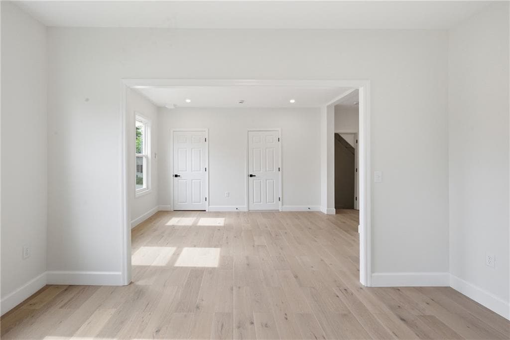 44 Park Place photo 10