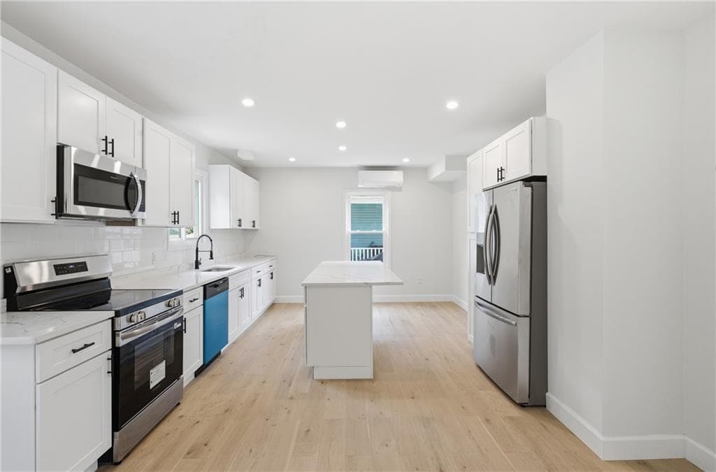 44 Park Place photo 4