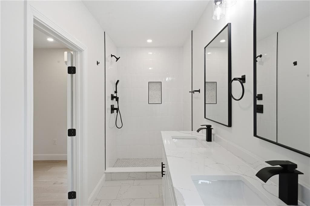 44 Park Place photo 21