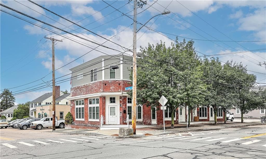 Commercial at 185 187 Washington Road, Barrington, photo 6 of 50
