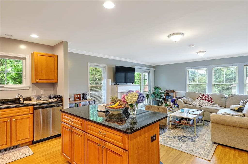 Commercial at 185 187 Washington Road, Barrington, photo 30 of 50
