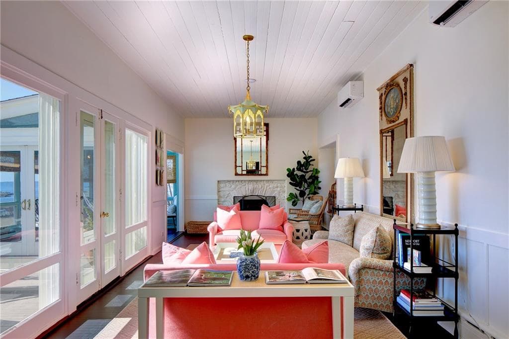 Single Family Residence at 6 Price's Cove Avenue, Newport, photo 16 of 50