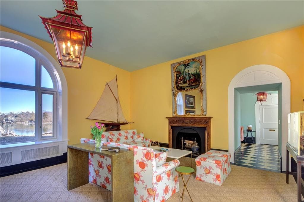 Single Family Residence at 6 Price's Cove Avenue, Newport, photo 12 of 50