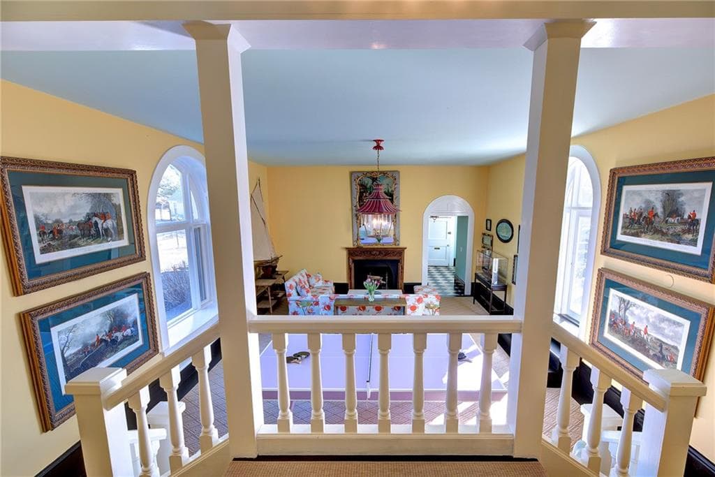 Single Family Residence at 6 Price's Cove Avenue, Newport, photo 11 of 50