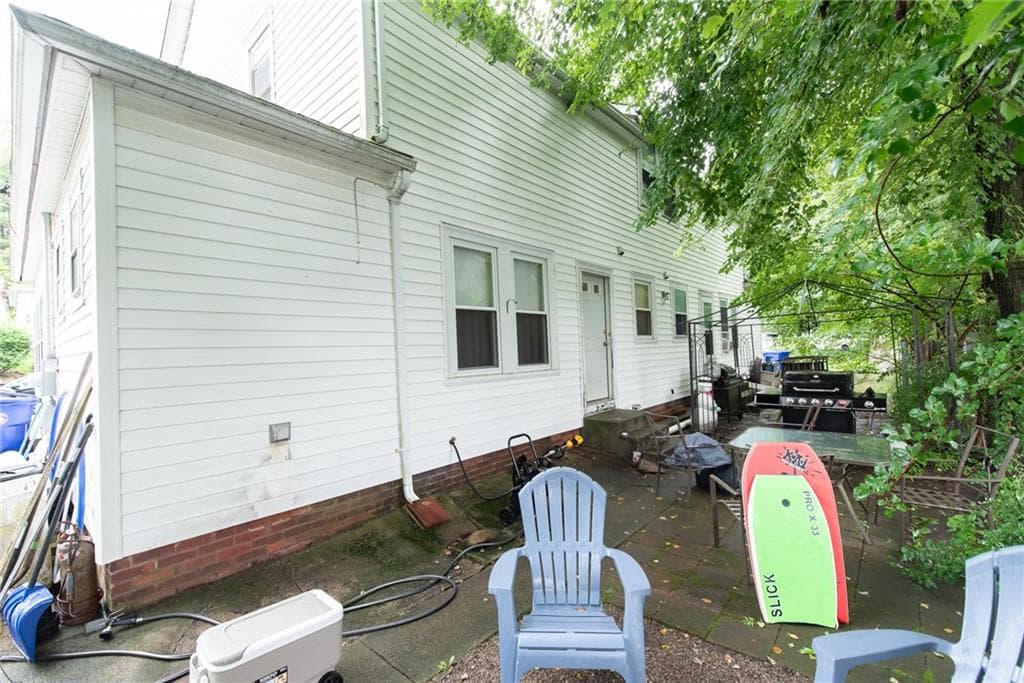 Multi Family at 14 16 South Larchmont Avenue, North Providence, photo 25 of 30