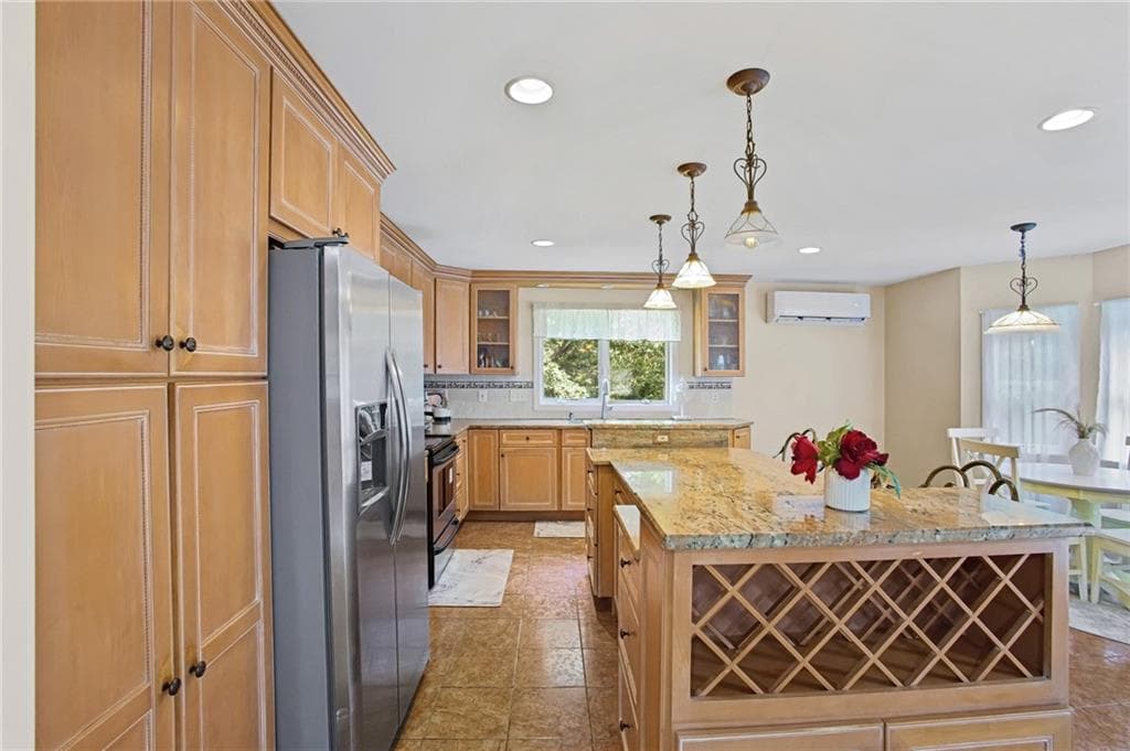 4 Nantucket Avenue photo 11