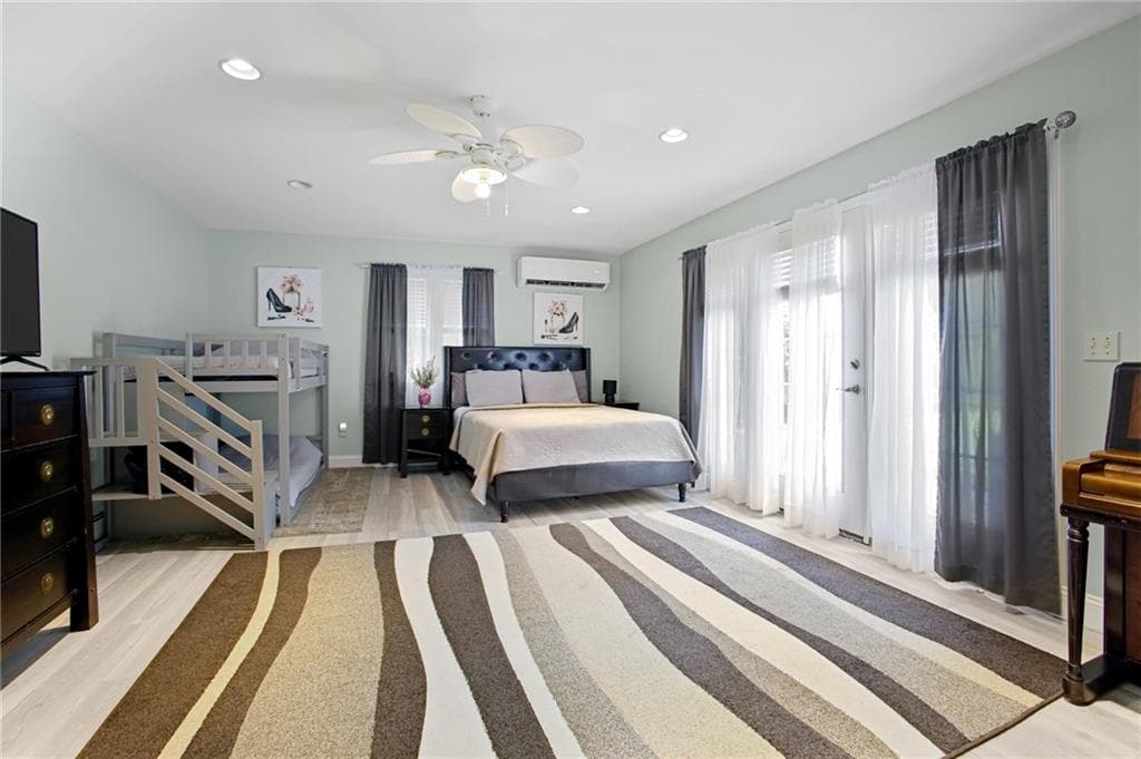 4 Nantucket Avenue photo 35