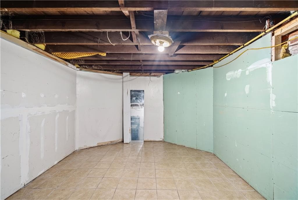 197 Althea Street photo 30