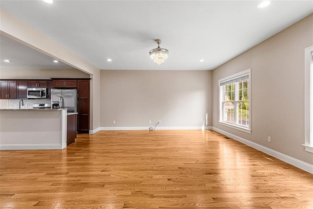 102 Hunting Hill Drive photo 16
