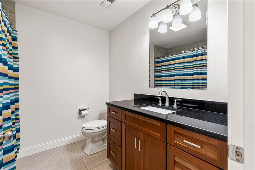 102 Hunting Hill Drive photo 32