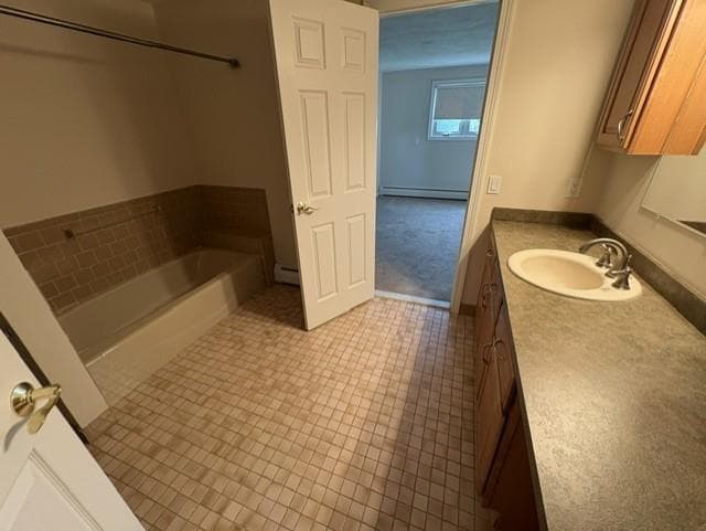 60 Saddle Green UNIT B photo 18
