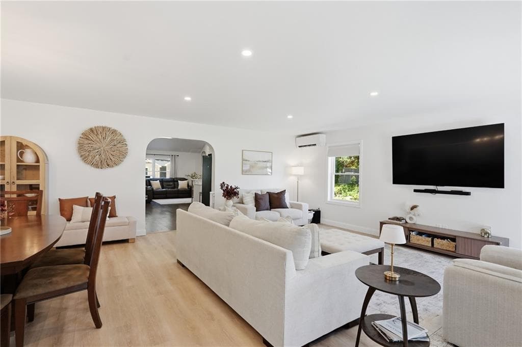 Single Family Residence at 95 Buttonwoods Road, Richmond, photo 27 of 49