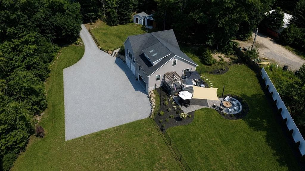 Single Family Residence at 95 Buttonwoods Road, Richmond, photo 49 of 49