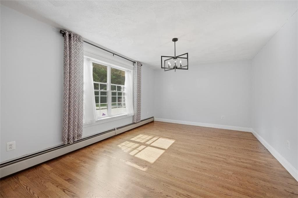 884 Reynolds Road photo 26