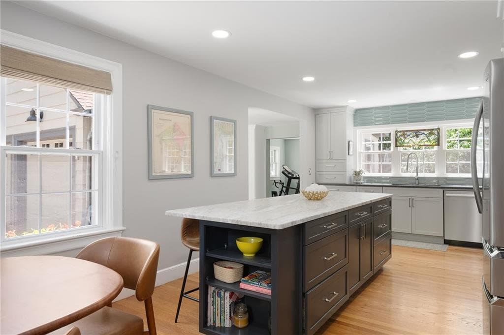 14 Mosher Drive photo 6