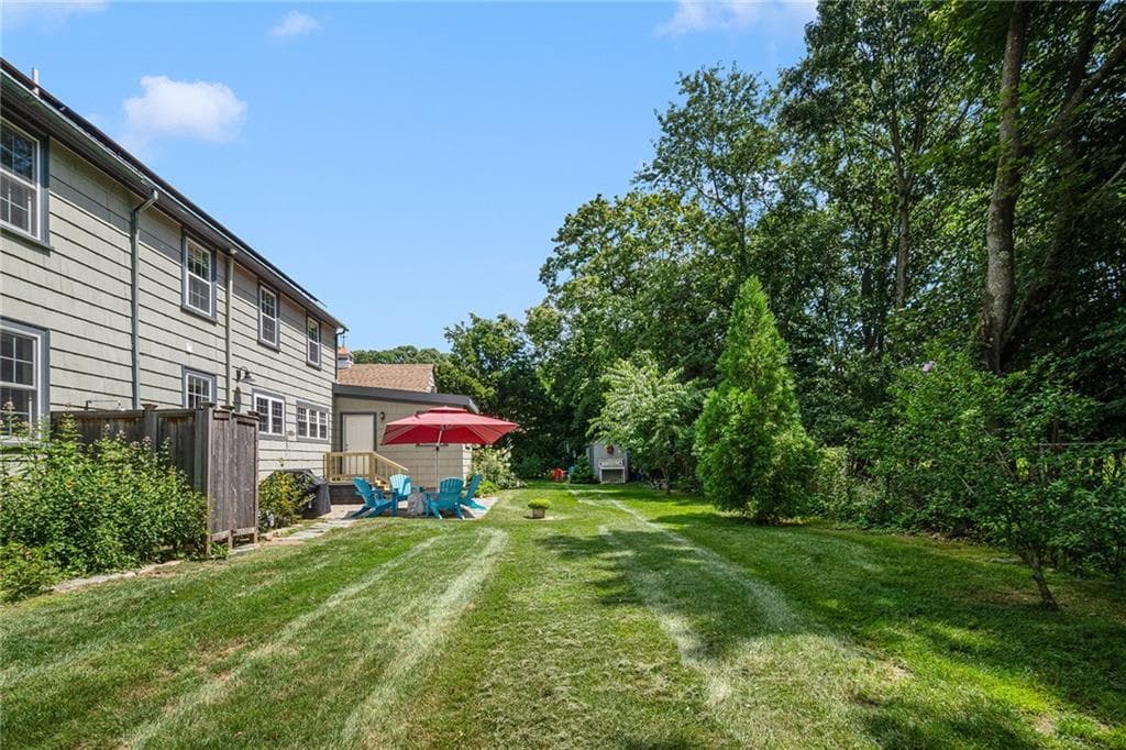 14 Mosher Drive photo 3