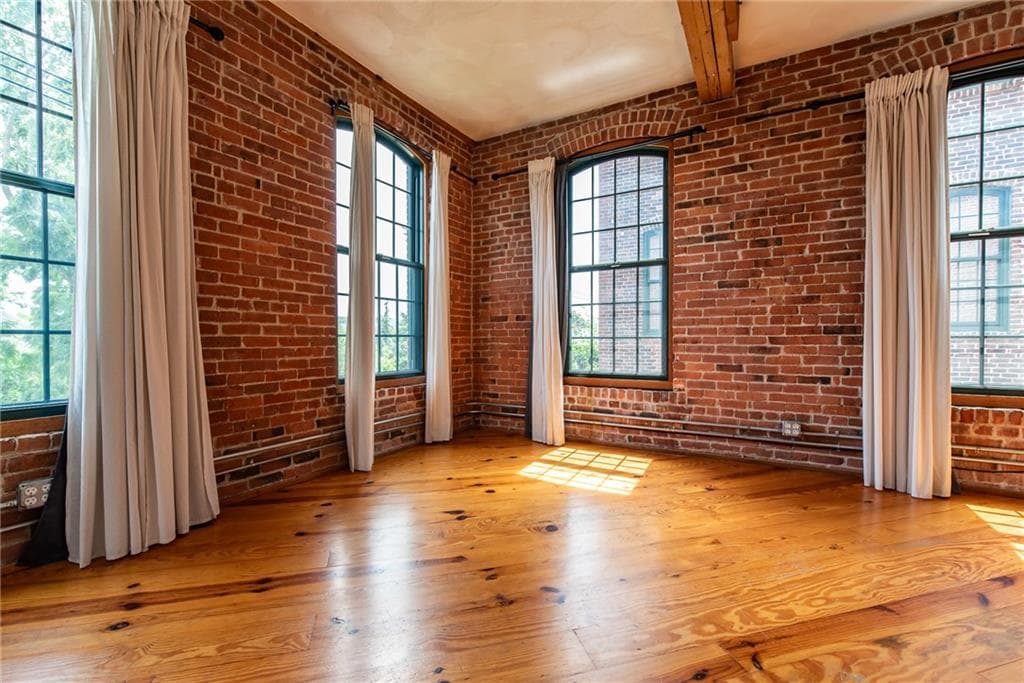 407 Pine Street UNIT 305 photo 12