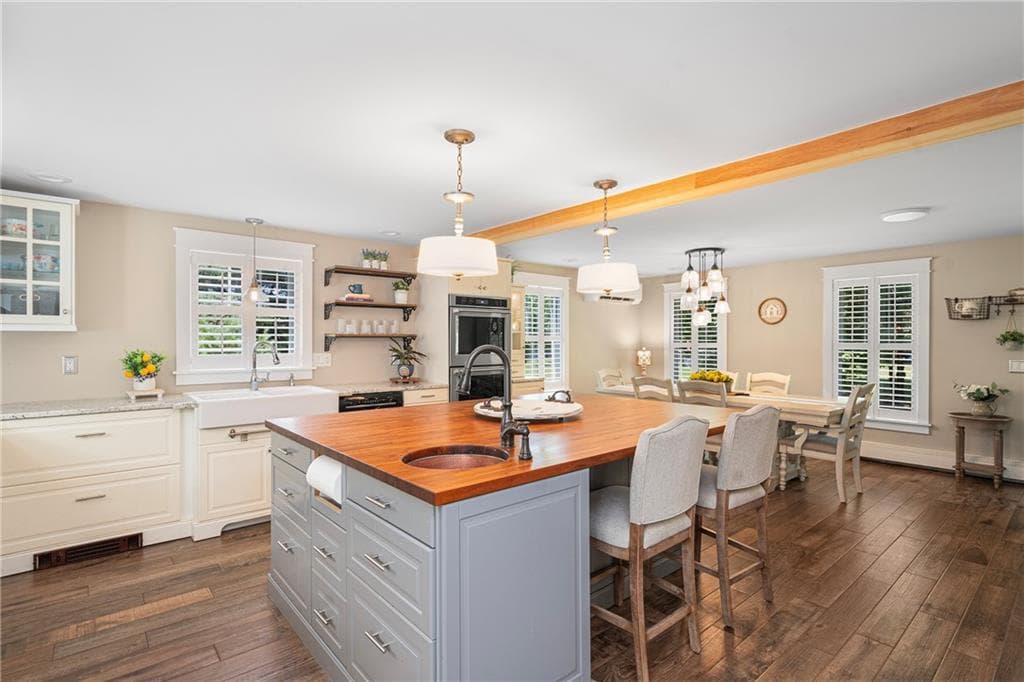 Single Family Residence at 178 D Queens River Drive, South Kingstown, photo 12 of 34