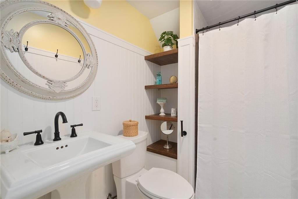 Single Family Residence at 178 D Queens River Drive, South Kingstown, photo 28 of 34