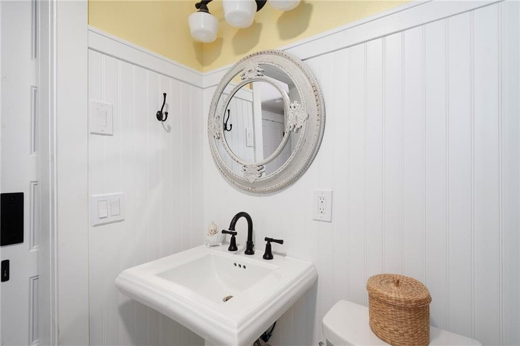 Single Family Residence at 178 D Queens River Drive, South Kingstown, photo 29 of 34