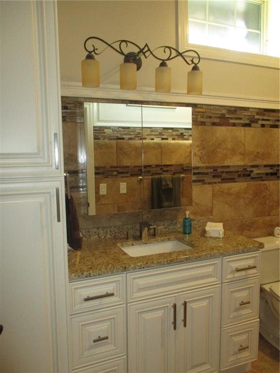 609 Armistice Boulevard photo 31